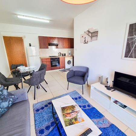 Seaside Heaven Apartment With Pool لارنكا المظهر الخارجي الصورة